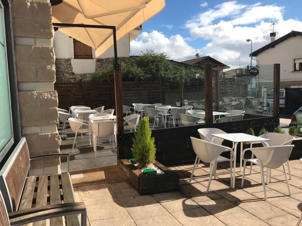 Hostal Ardoi Zizur Mayor Exteriér fotografie