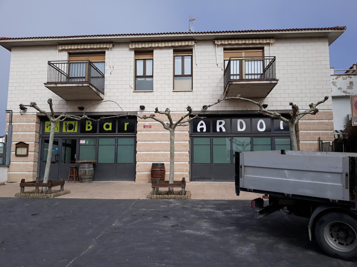 Hostal Ardoi Zizur Mayor Exteriér fotografie