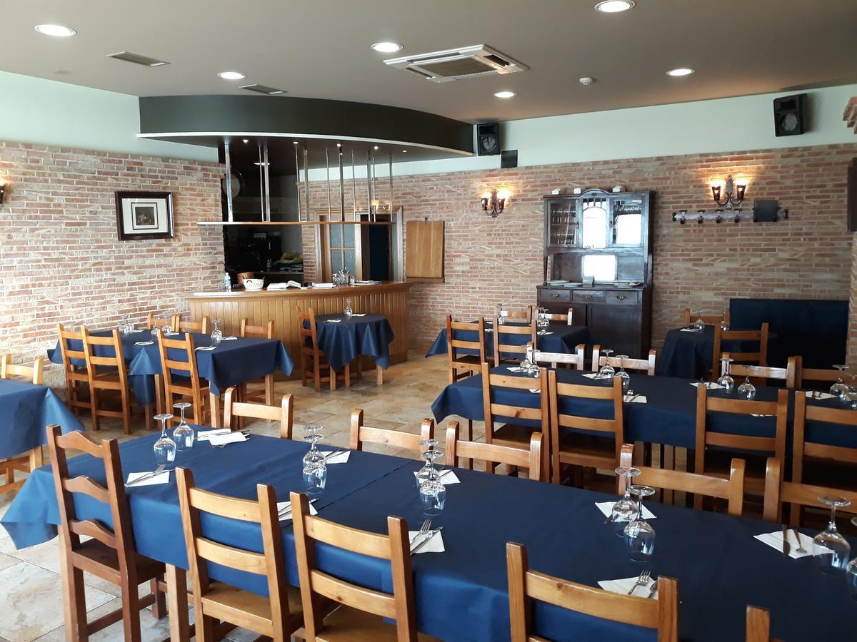 Hostal Ardoi Zizur Mayor Exteriér fotografie