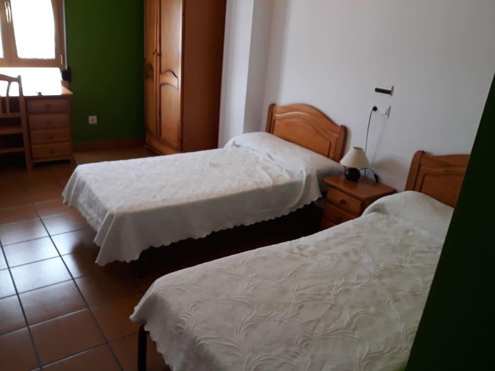 Hostal Ardoi Zizur Mayor Exteriér fotografie